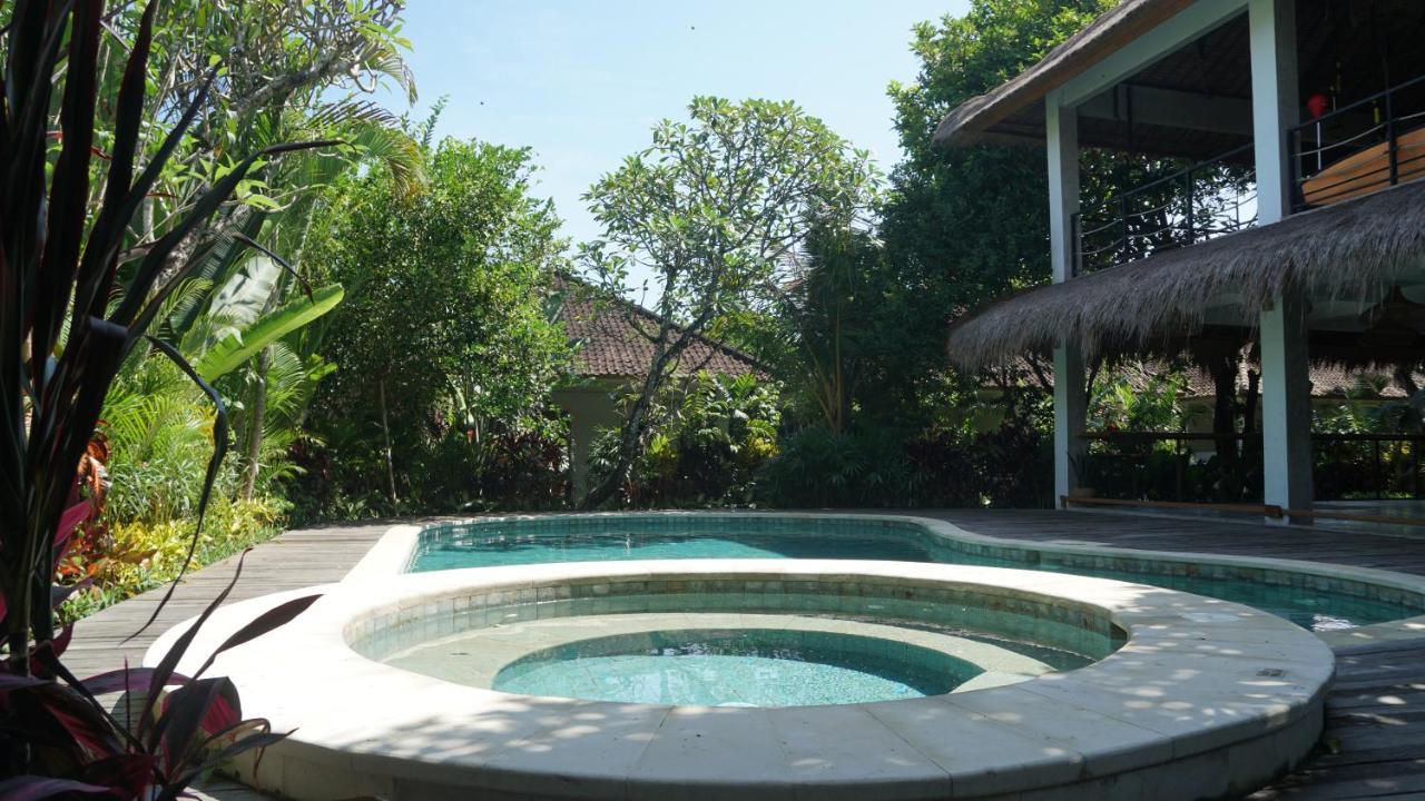 Endless Summer Surf Camp Kuta Кута Екстер'єр фото